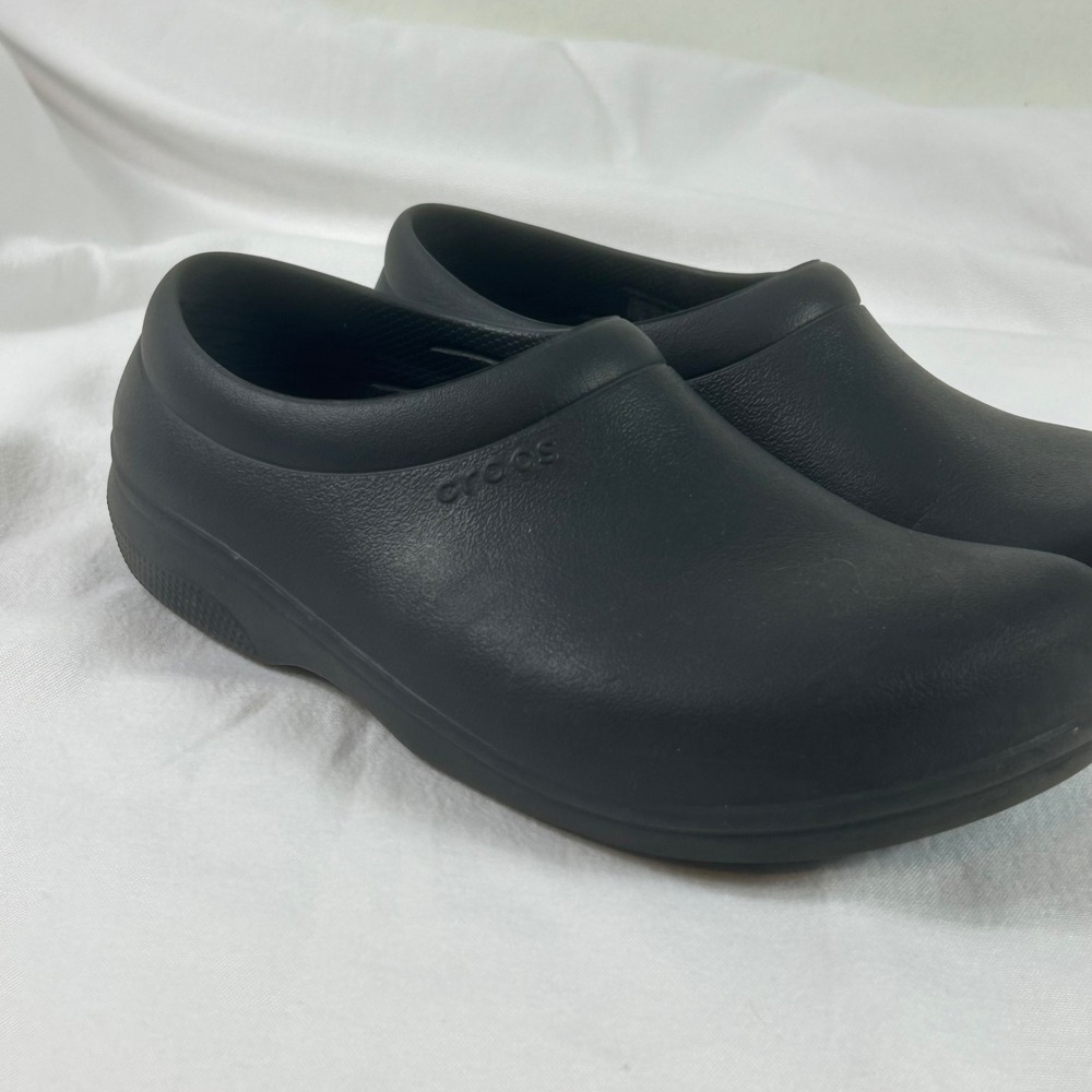 Crocs Black‎ Slip On Work Shoes Clogs Comfort Non Slip Unisex W 7 M 9 - Picture 4 of 9